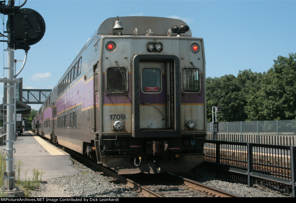 MBTA 1709